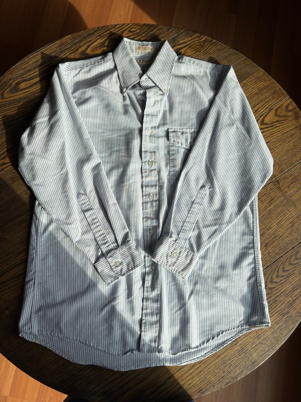 VINTAGE L.L. Bean Men's Oxford  Button-Down Shirt - Made in USA